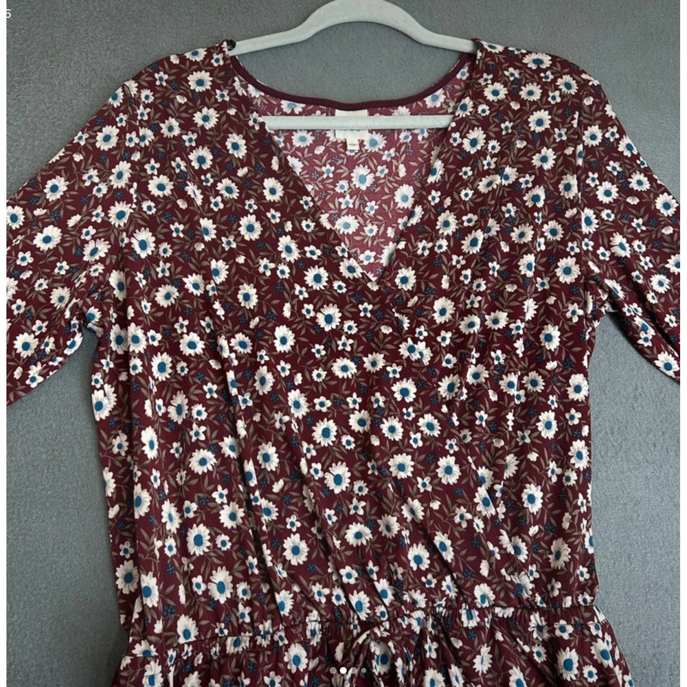 Kaileigh Romper Women Lg Burgundy Floral V-Neck 3/4 Sleeve Elastic Waist Pocket - Picture 2 of 8